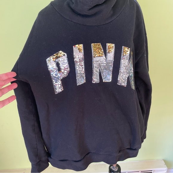 PINK VICTORIAS SECRET BLACK SEQUIN LOGO PULLOVER SWEATSHIRT SIZE MEDIUM - Picture 5 of 6